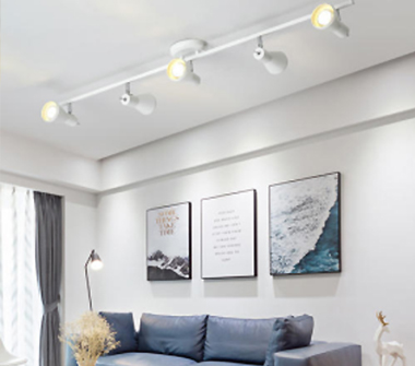 客廳背景墻壁畫照明